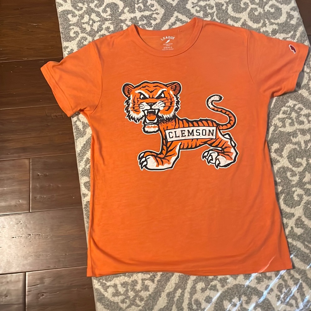 League Brand Clemson Tigers Game Day Soft T Shirt Like New Cute